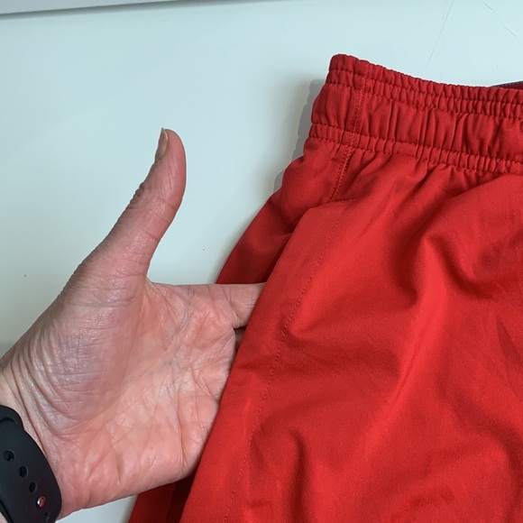 Under Armour Red Mesh Men's Basketball Gym Shorts - Picture 3 of 9